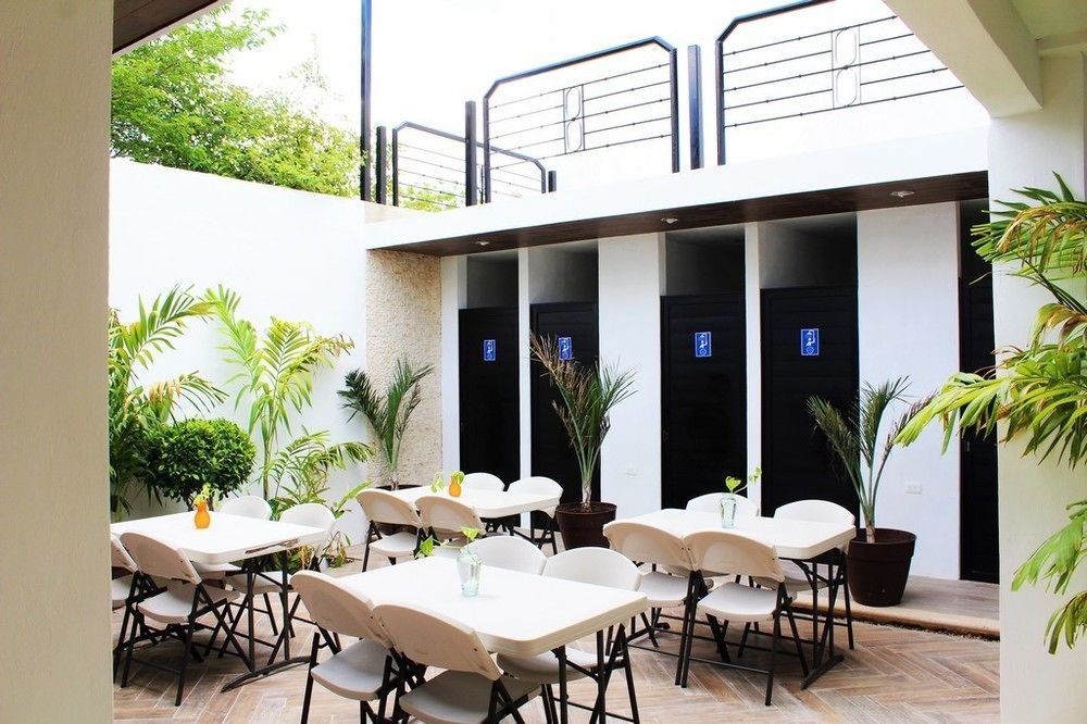 Hostal Gayser Valladolid  Exterior photo