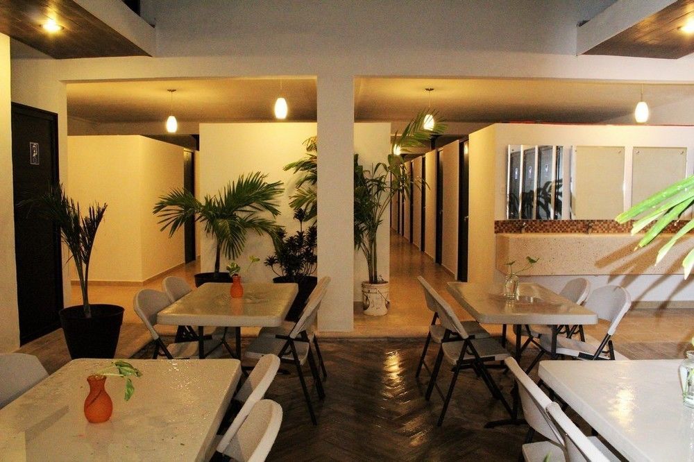Hostal Gayser Valladolid  Exterior photo